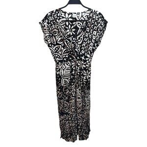 Studio Badgley Mischka Size S Ikat Flora Batik Midi Dress Black White V-Neck NEW